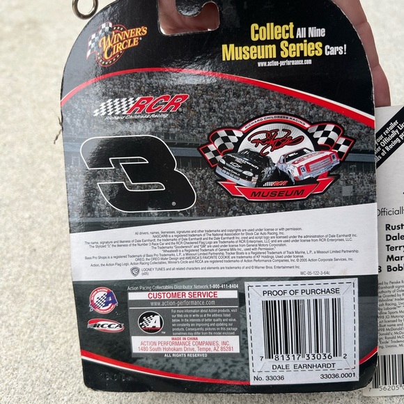 Dale Earnhardt #3 Winners Circle
Action Goodwrench Car 1:64
Series 2 & Key Chain - Picture 6 of 9